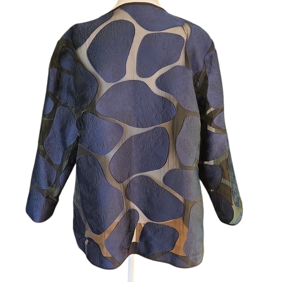 CHICO'S Traveler Giraffe Print Organza Jacquard Jacket - Picture 4 of 6